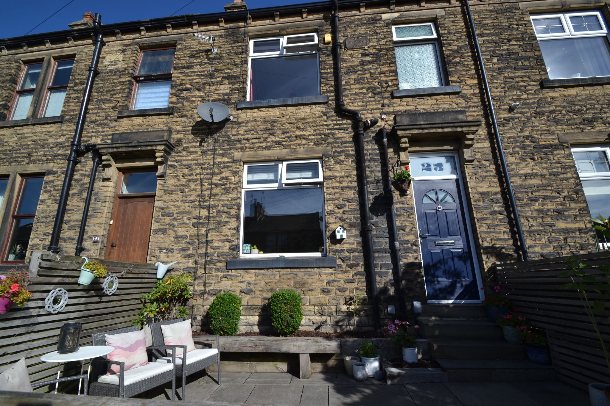 3 Bed Mid Terraced House For Sale - Photograph 1