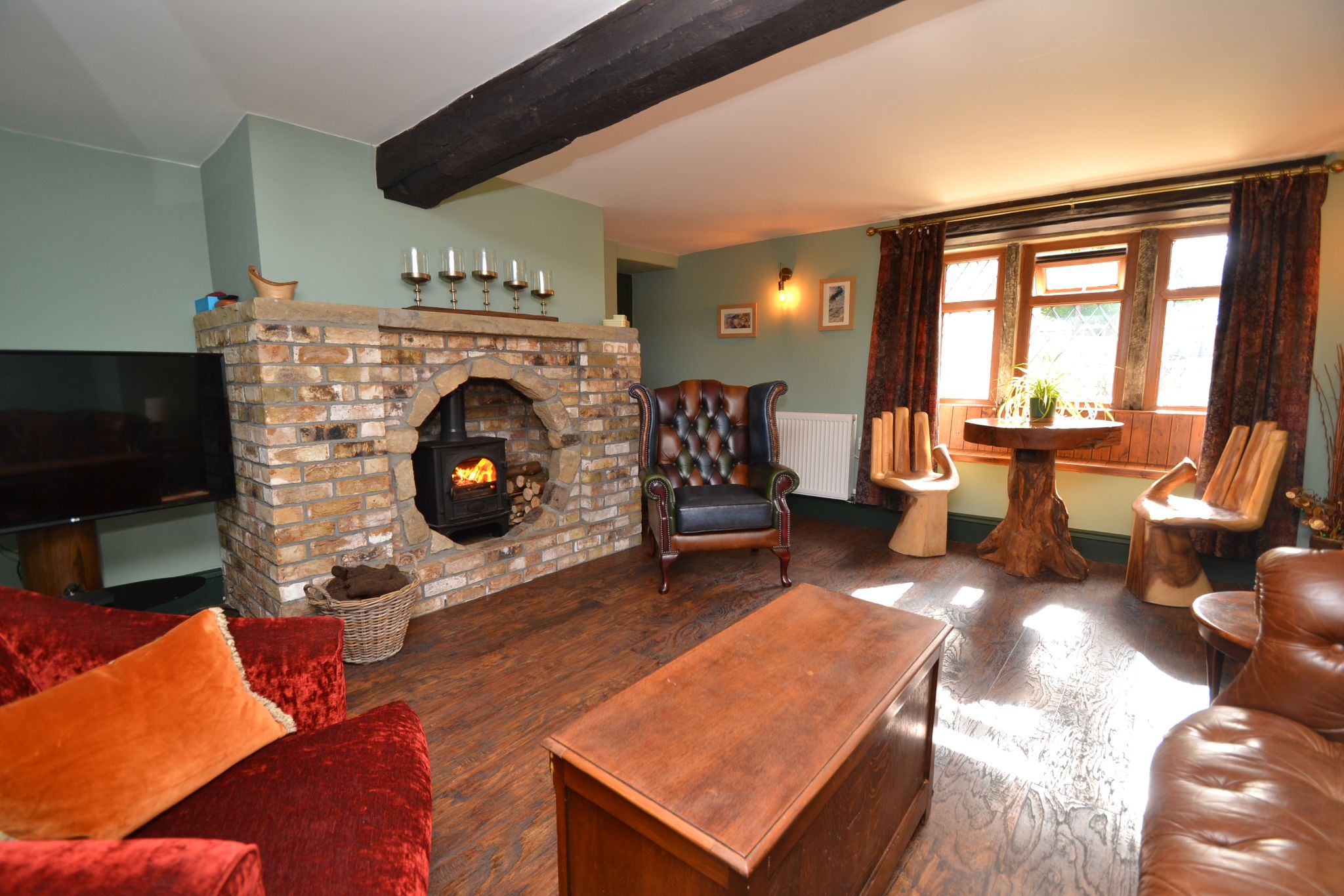 3 Bed Cottage House For Sale - Photograph 4