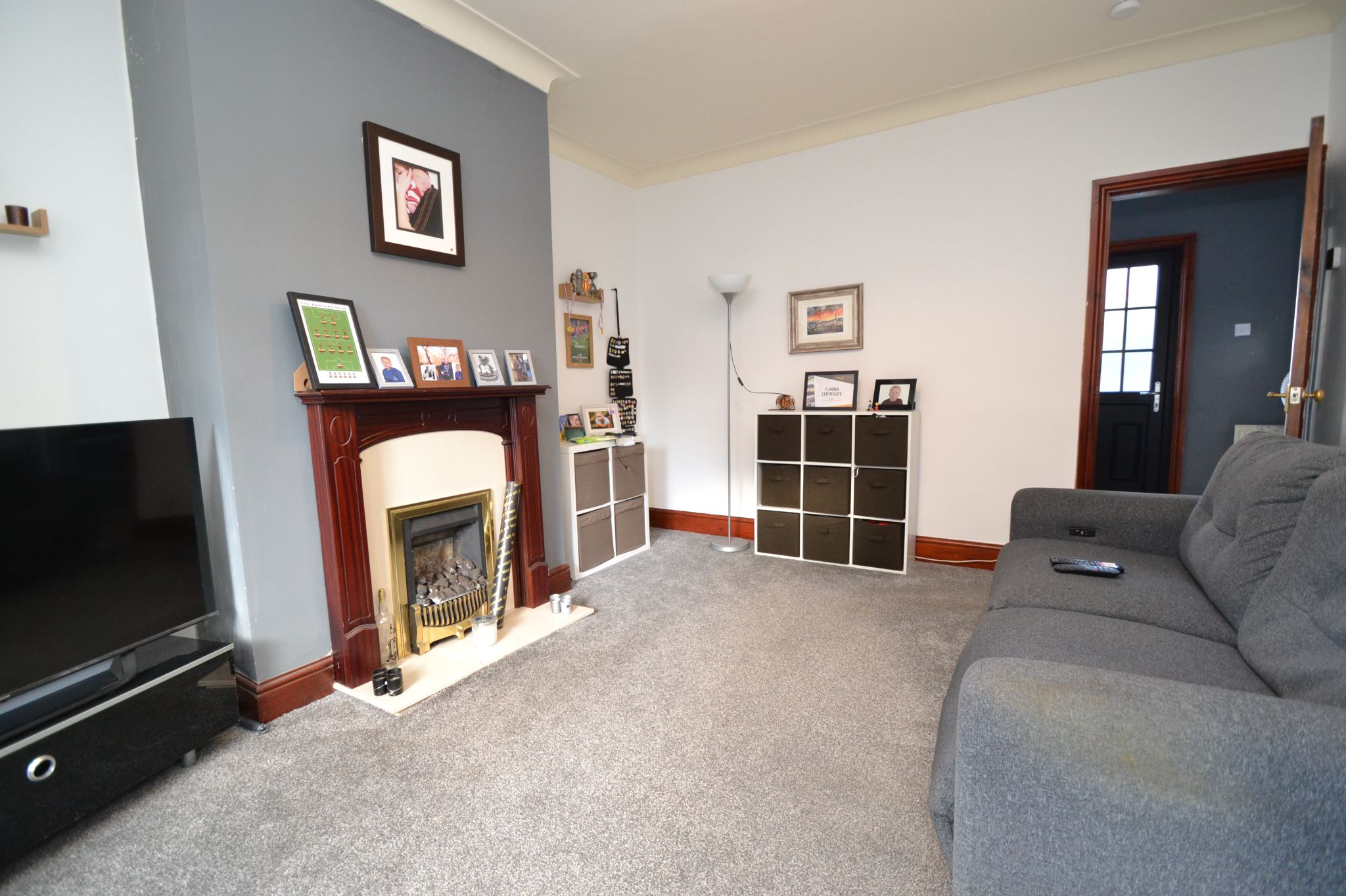 2 Bed Semi-detached House For Sale - Photograph 2