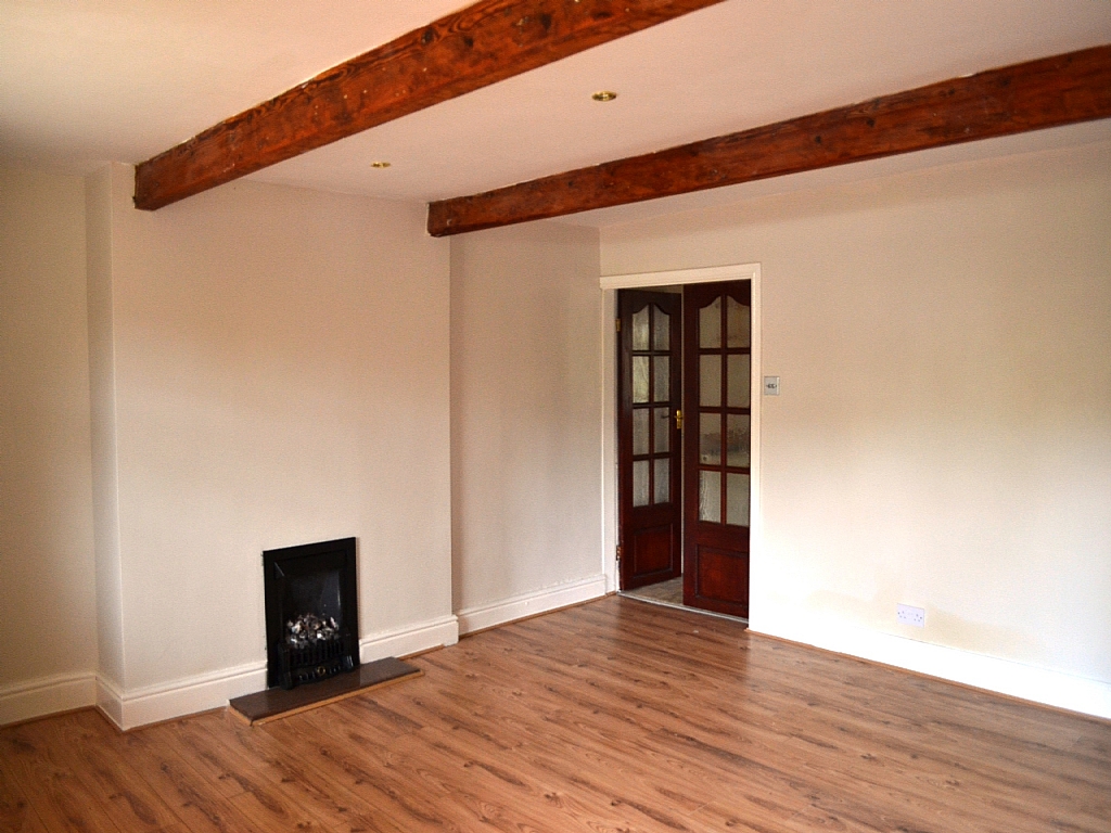 3 Bed Mid Terraced House To Rent - 0