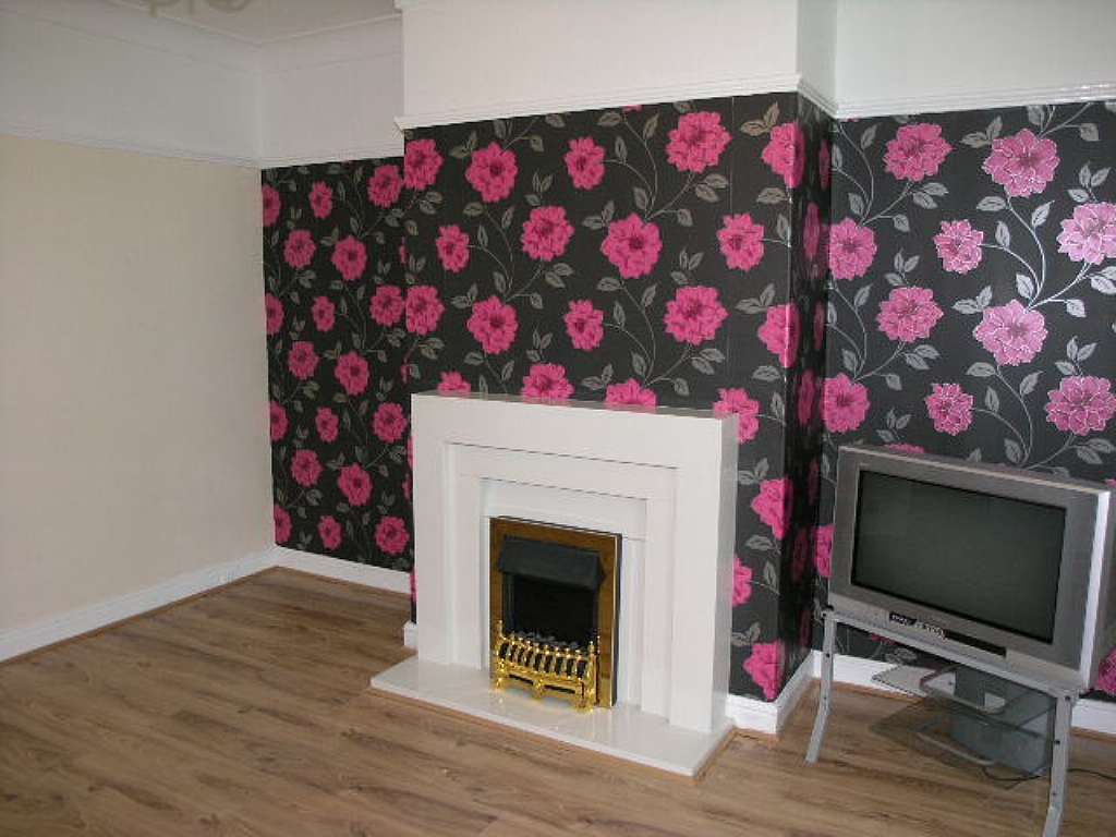 2 Bed Semi-detached House To Rent - 0