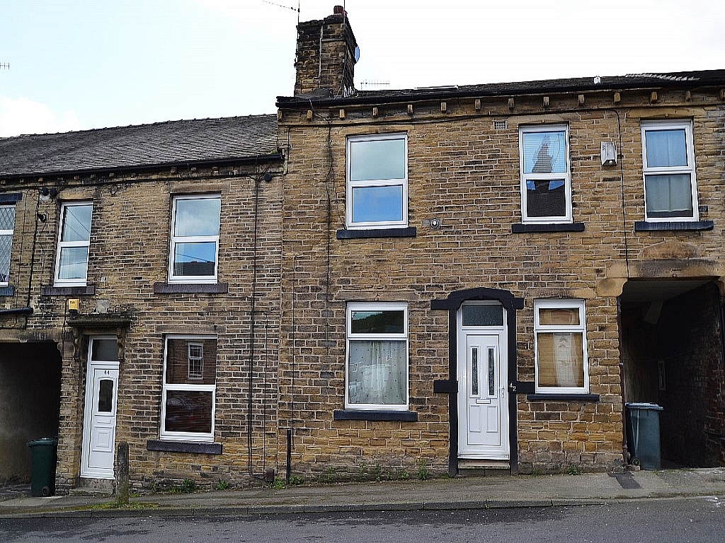 2 Bed House To Rent - 0