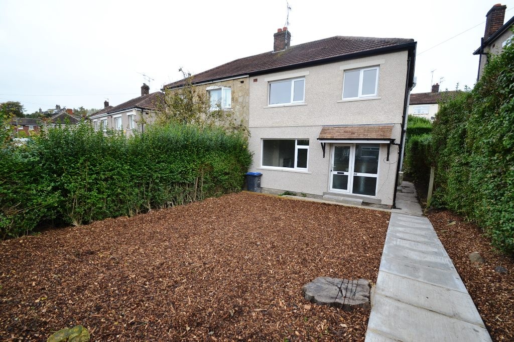 3 Bed Semi-detached House To Rent - 0