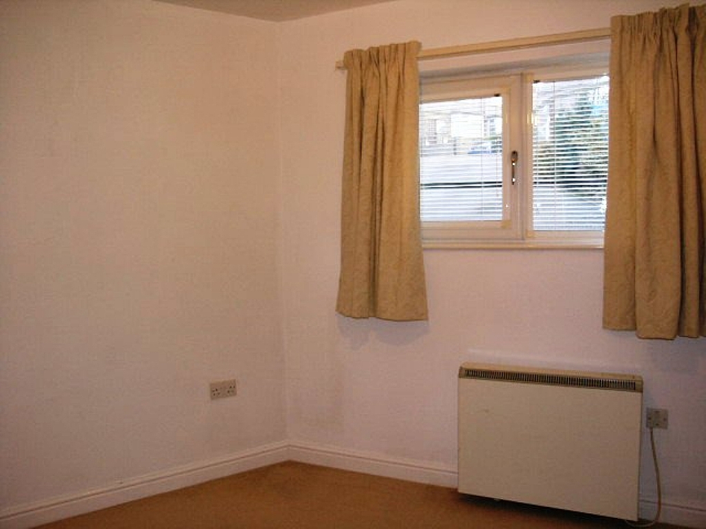 1 Bed Bungalow To Rent - 0