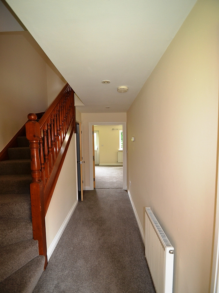 2 Bed Mid Terraced House To Rent - 0