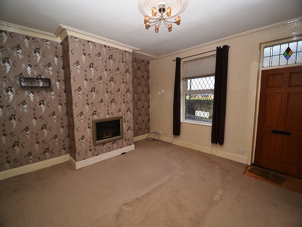 2 Bed Mid Terraced House To Rent - 0