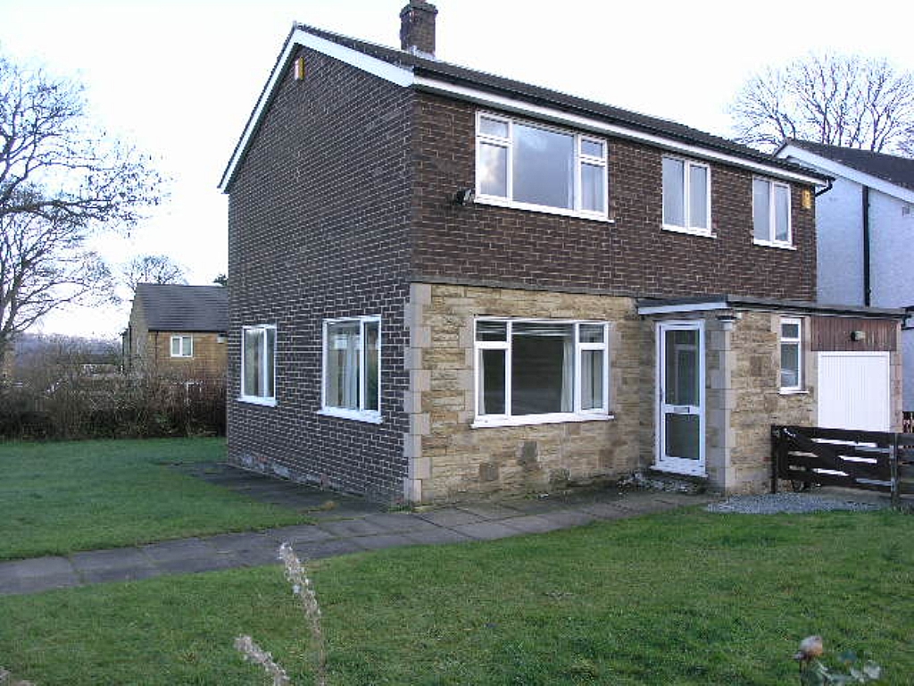 3 Bed Detached House To Rent - 0