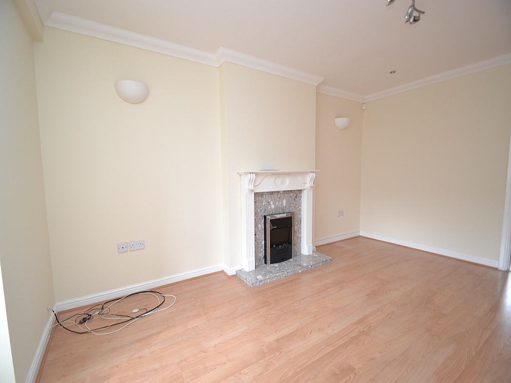 3 Bed House To Rent - 0