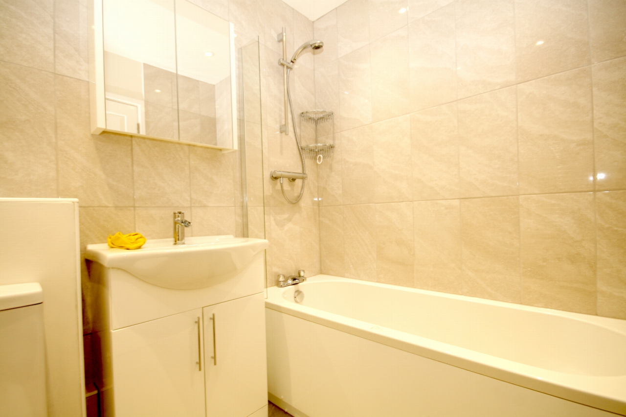 Secondary property image