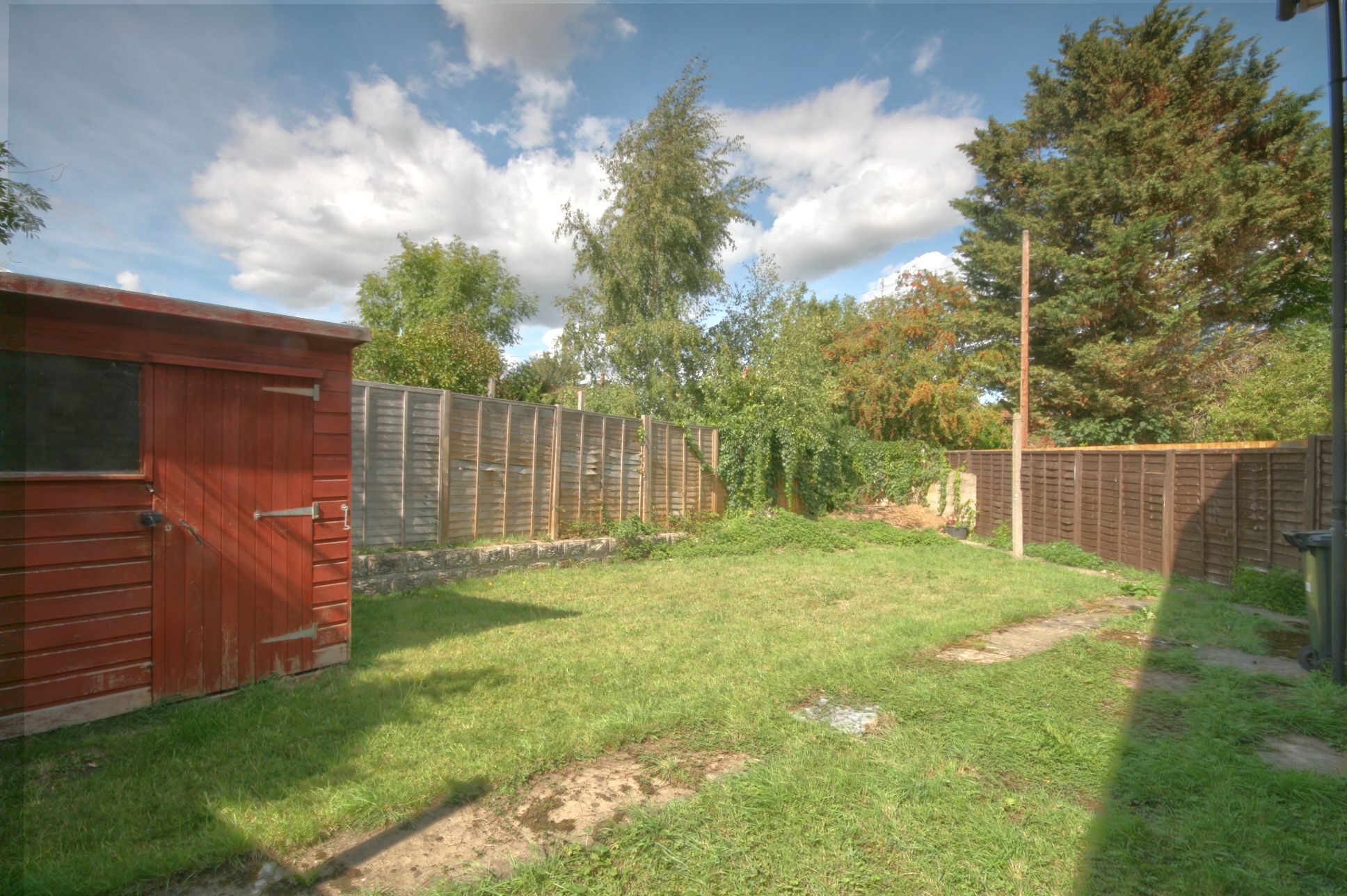 Secondary property image