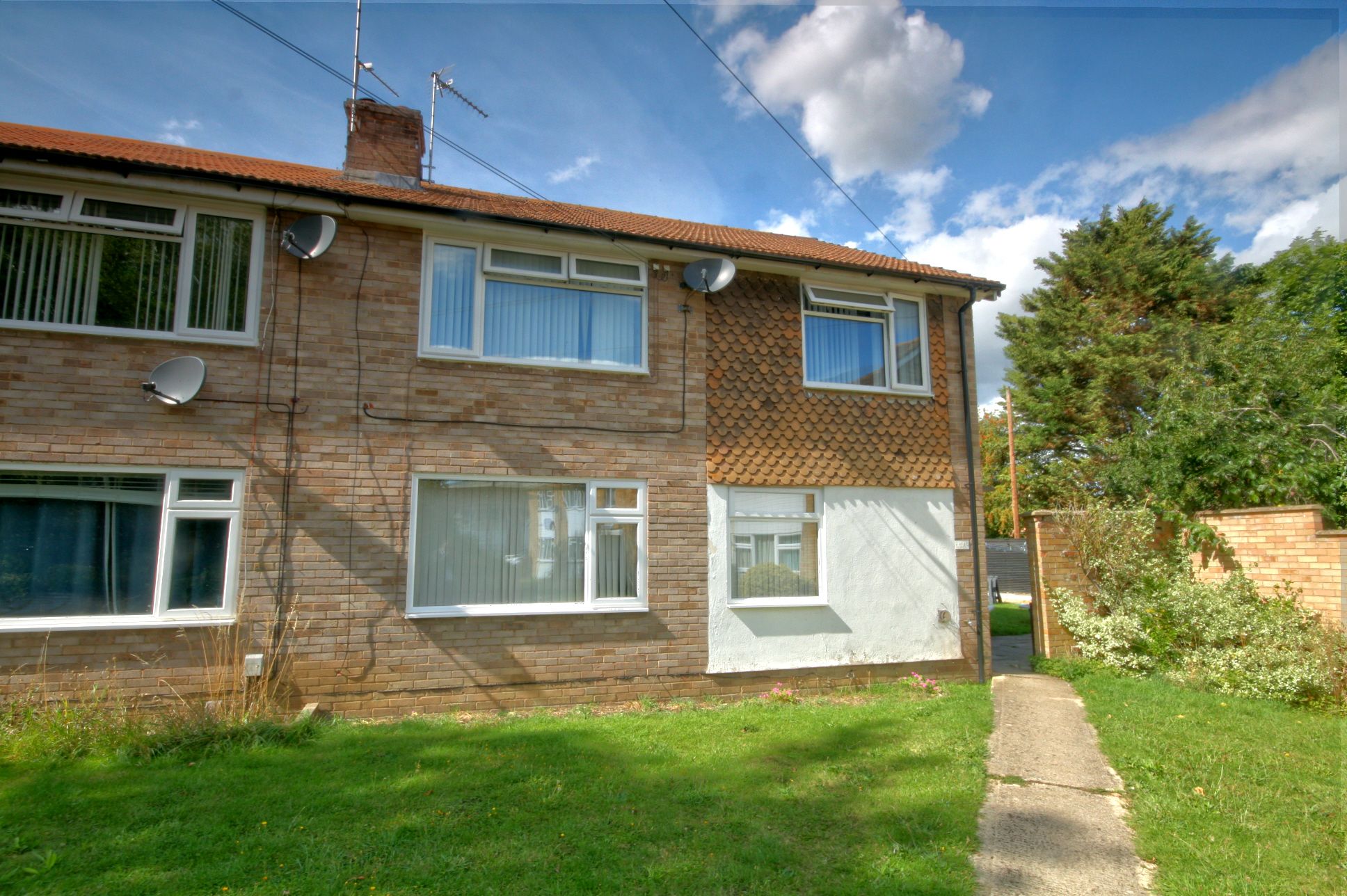 Primary property image