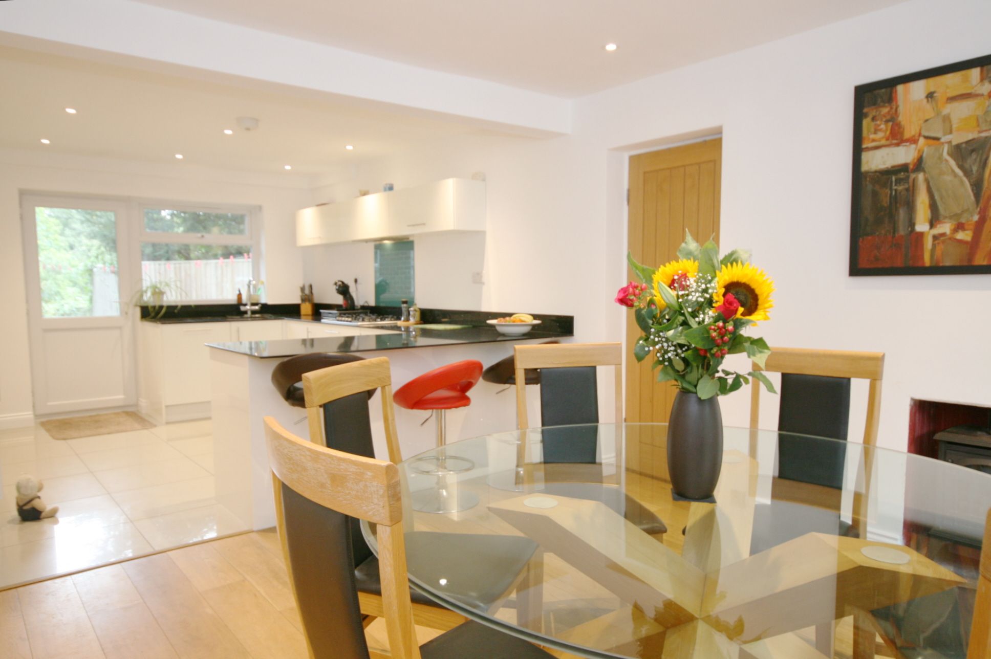 5 Bed Detached House For Sale - Photograph 5
