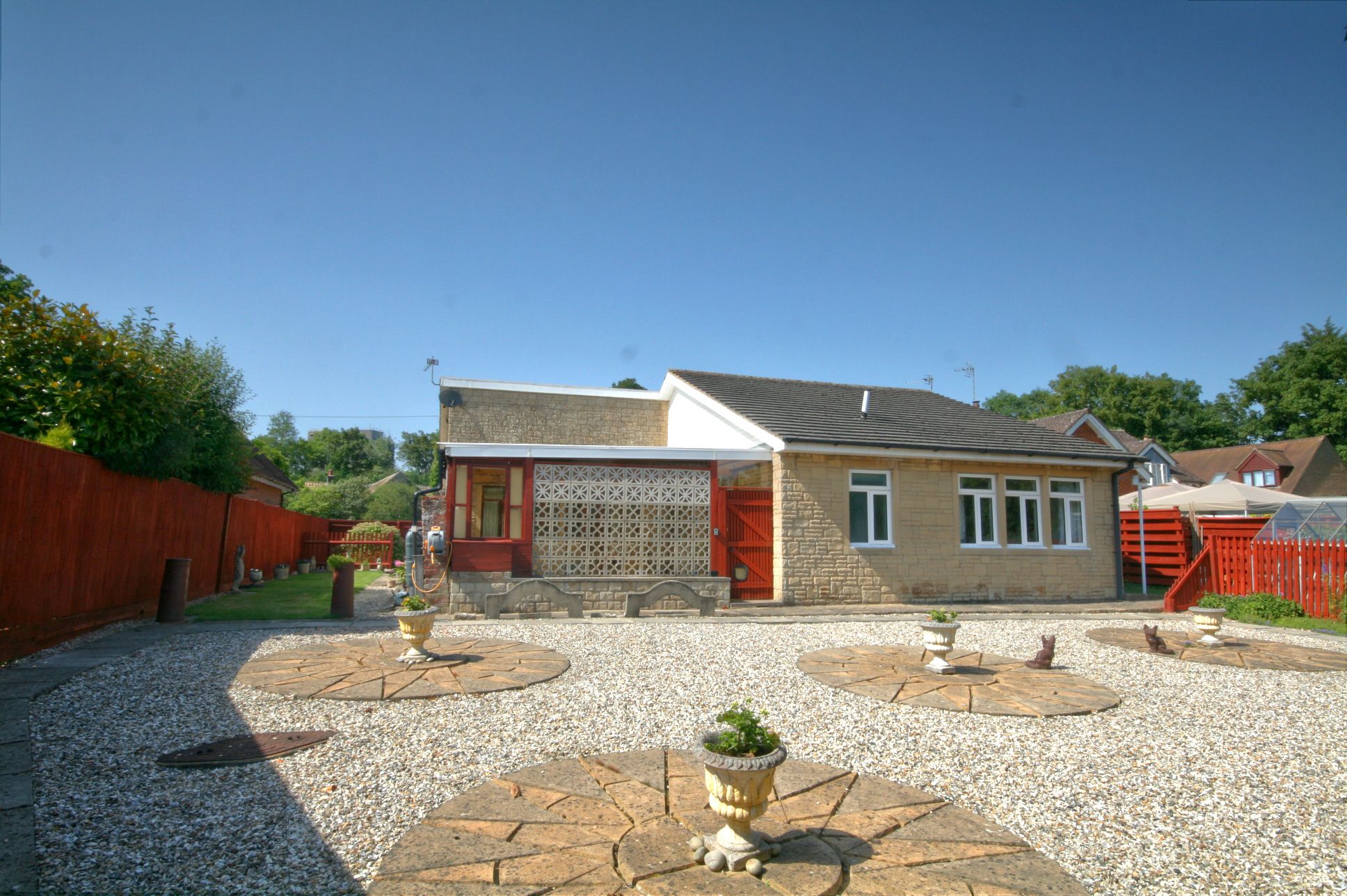 3 Bed Detached Bungalow For Sale - Photograph 15