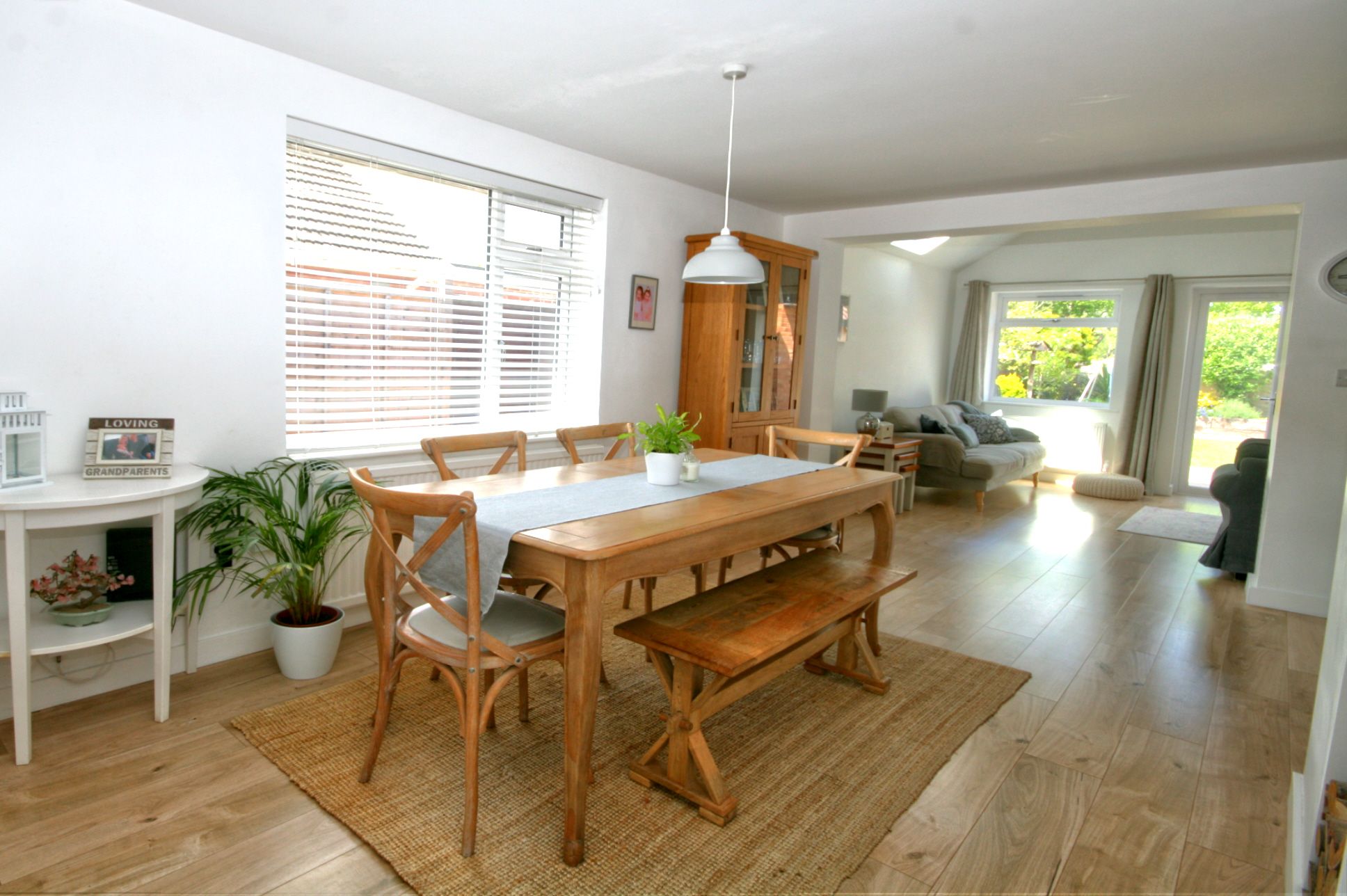 4 Bed Detached Bungalow For Sale - Photograph 3