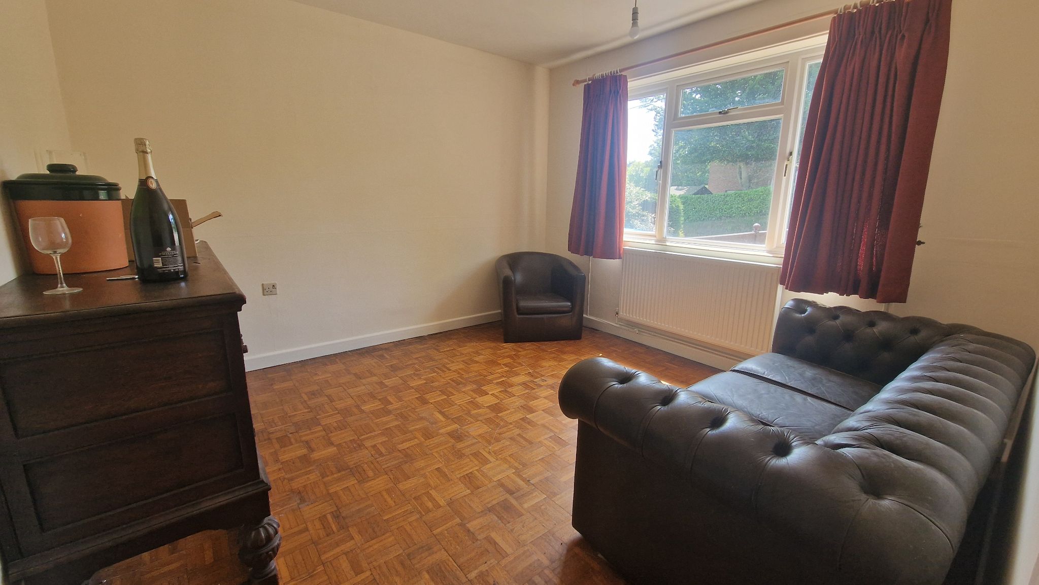 3 Bed Detached Bungalow For Sale - Photograph 3