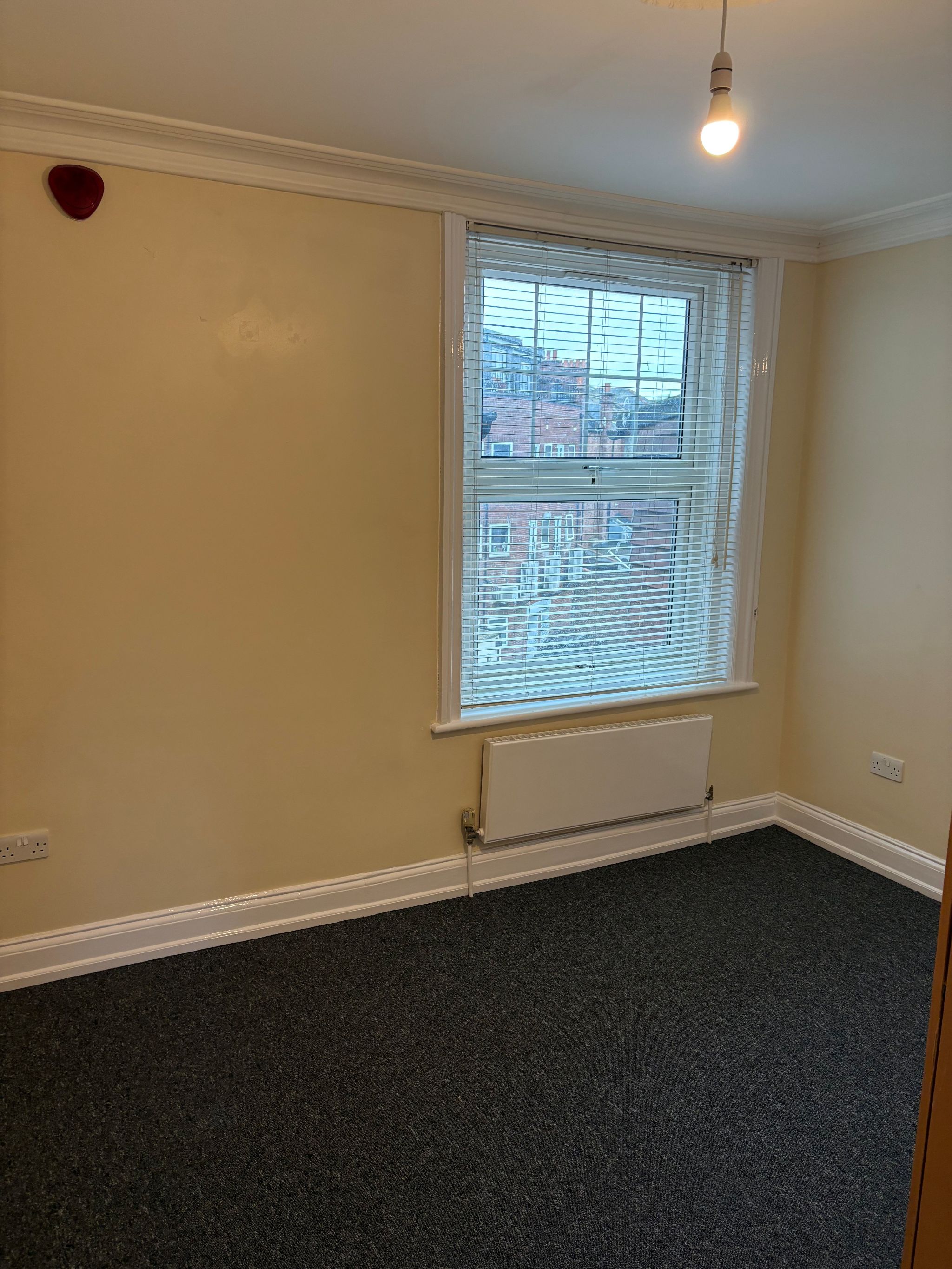 1 bedroom apartment flat/apartment Reserved in Southampton - Photograph 4