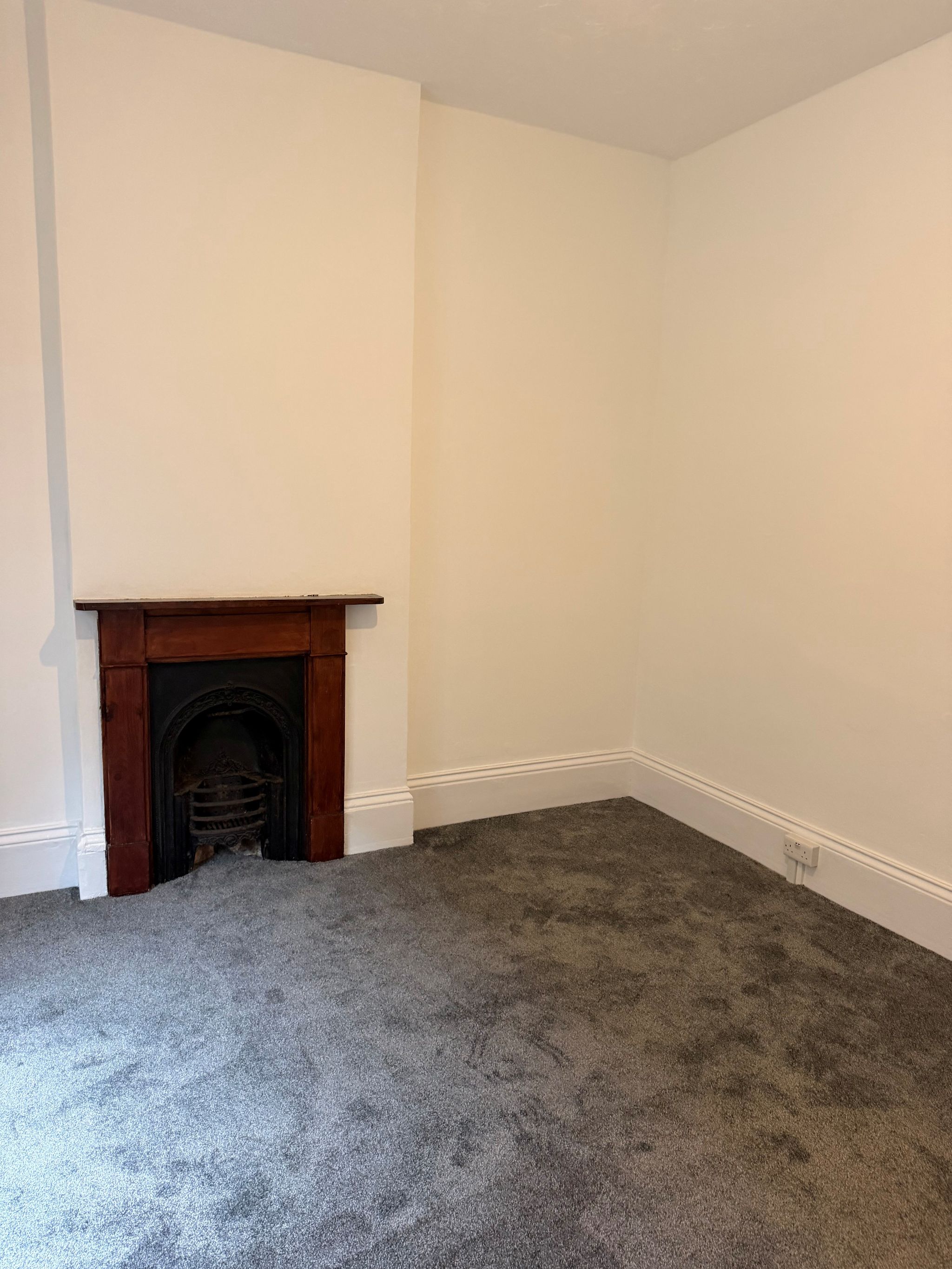 3 bedroom apartment flat/apartment To Let in Southampton - Photograph 7