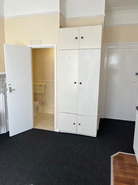 Apartment Flat/apartment To Let in Southampton - Property photograph