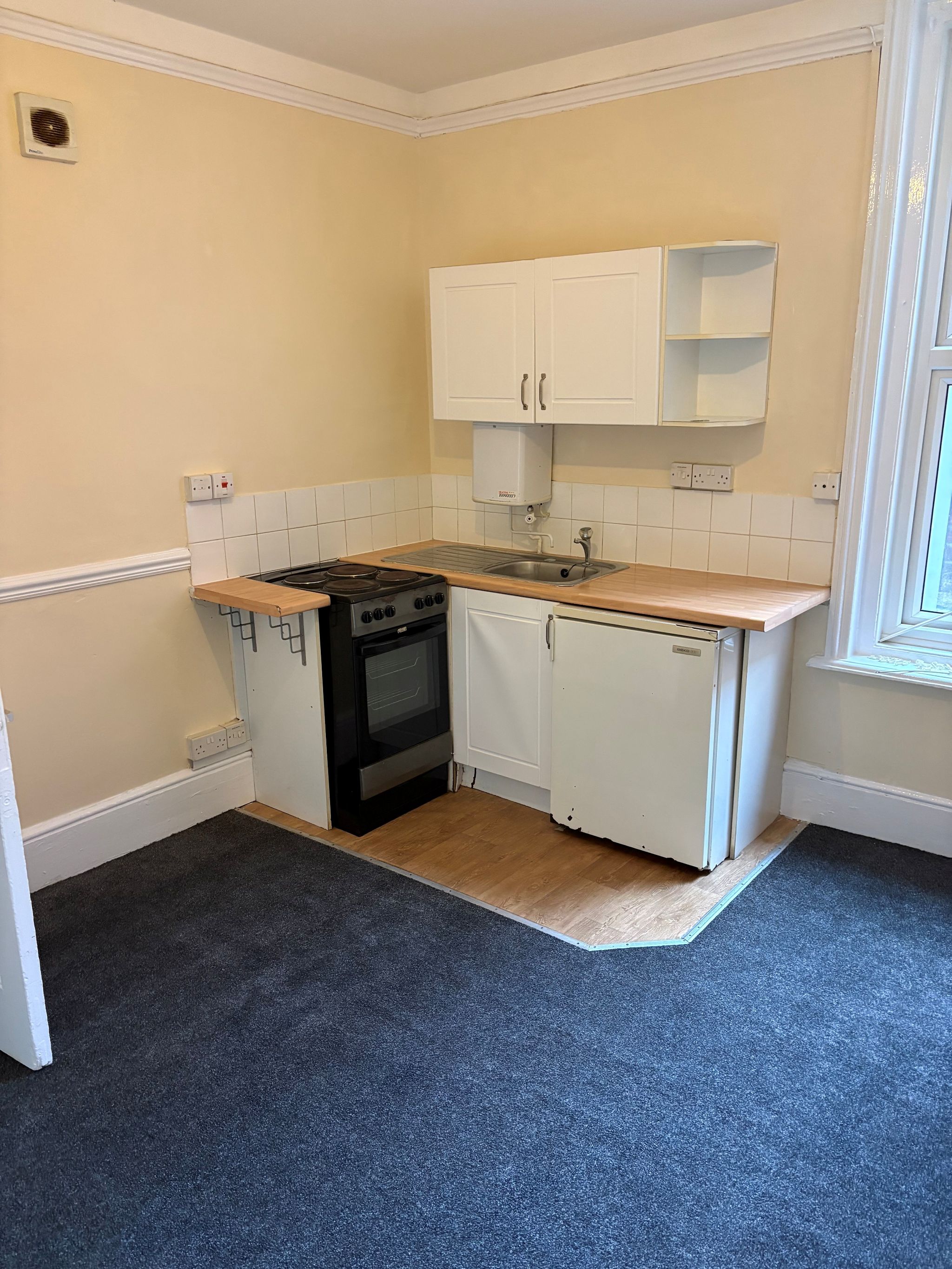 Apartment Flat/apartment To Let in Southampton - Property photograph