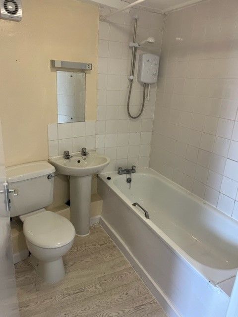 Studio Flat/apartment To Let in New Forest - Property photograph