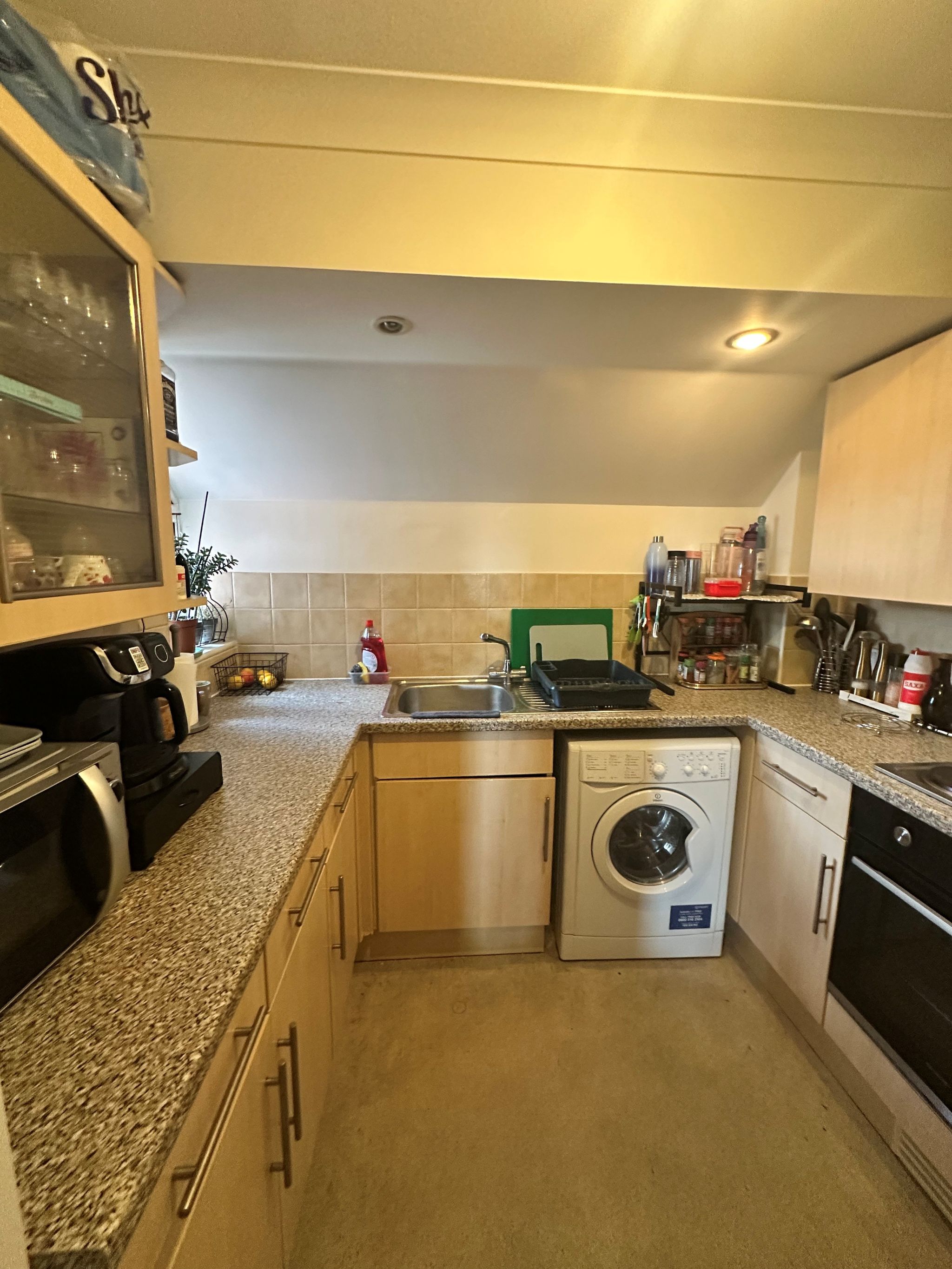 2 bedroom apartment flat/apartment To Let in Southampton - Photograph 4