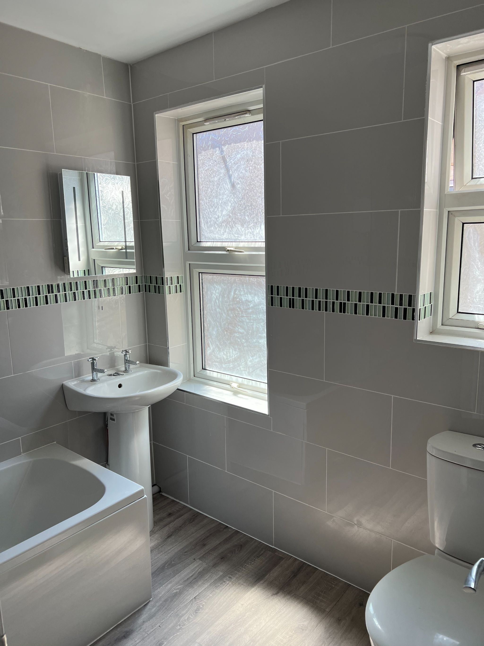 2 bedroom flat flat/apartment To Let in Southampton - Photograph 6