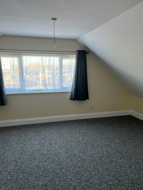 1 bedroom flat flat/apartment To Let in New Forest - Property photograph