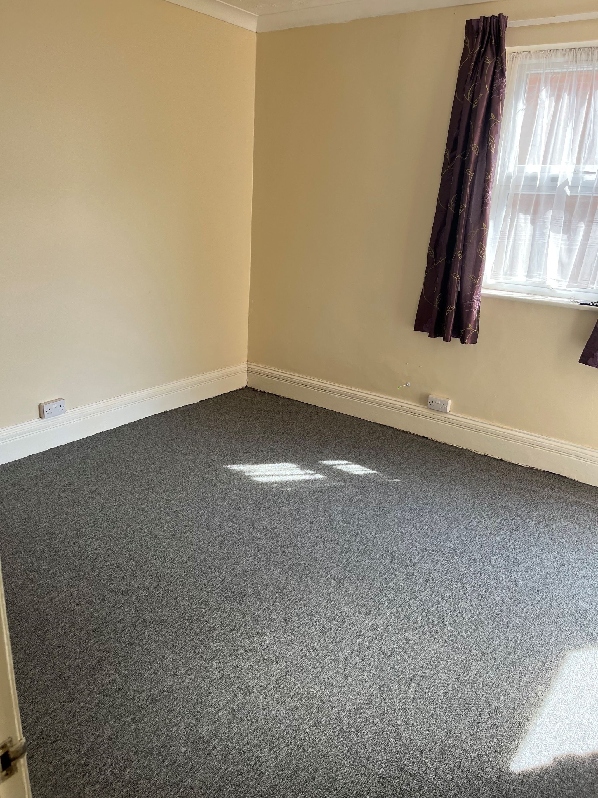 Ground Floor Flat/apartment To Let in Southampton - Property photograph