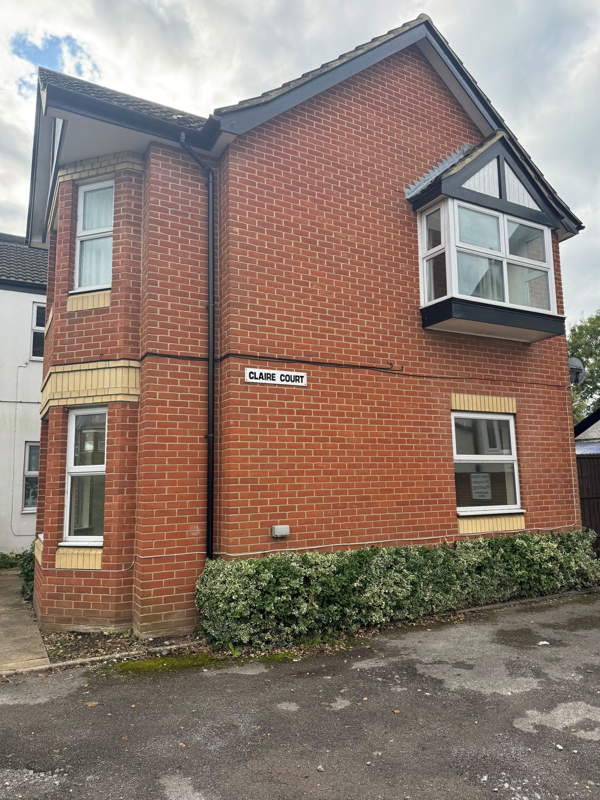 1 bedroom ground floor flat/apartment To Let in Southampton - Property photograph
