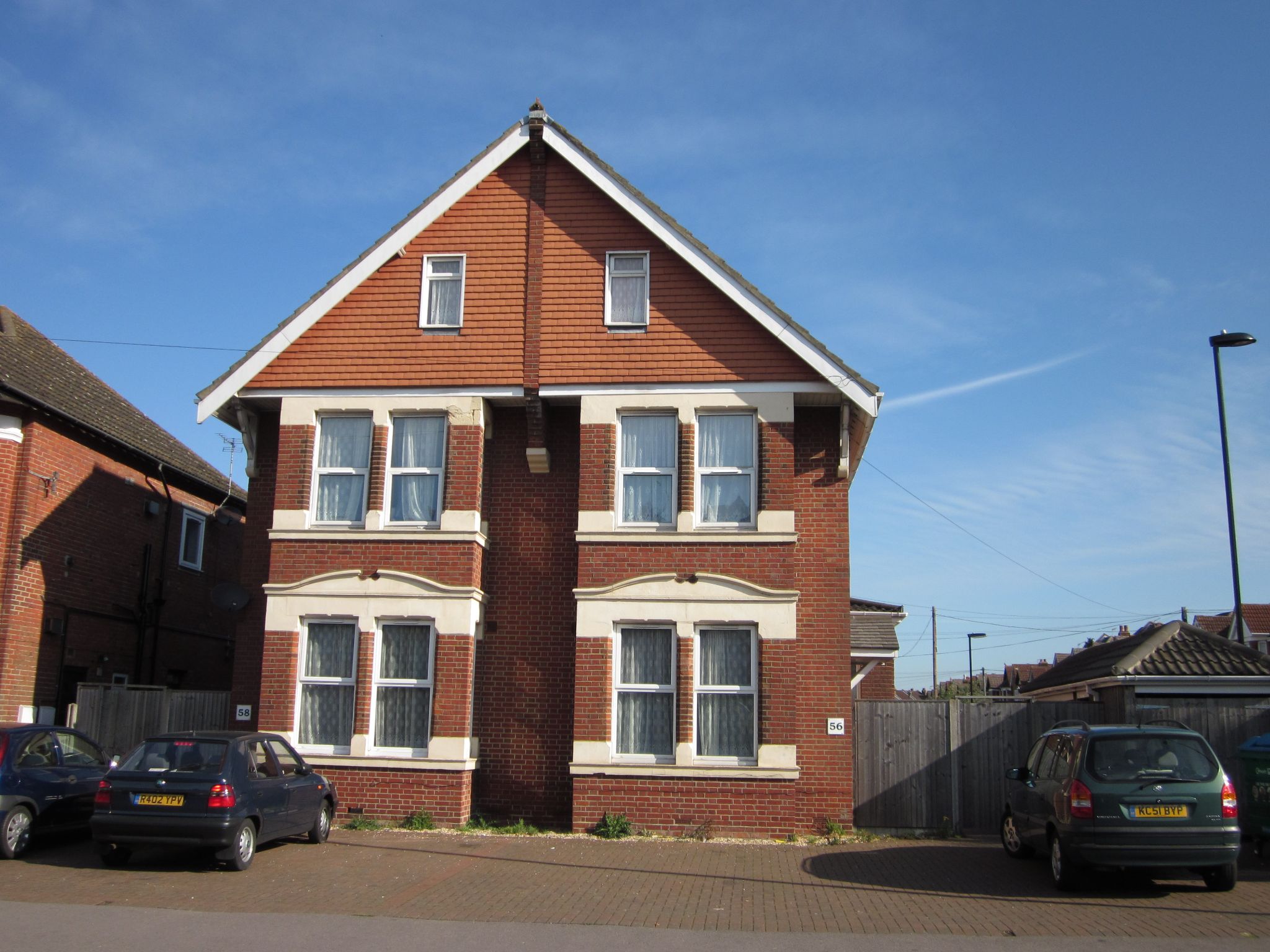 Ground Floor Flat/apartment To Let in Southampton - Property photograph