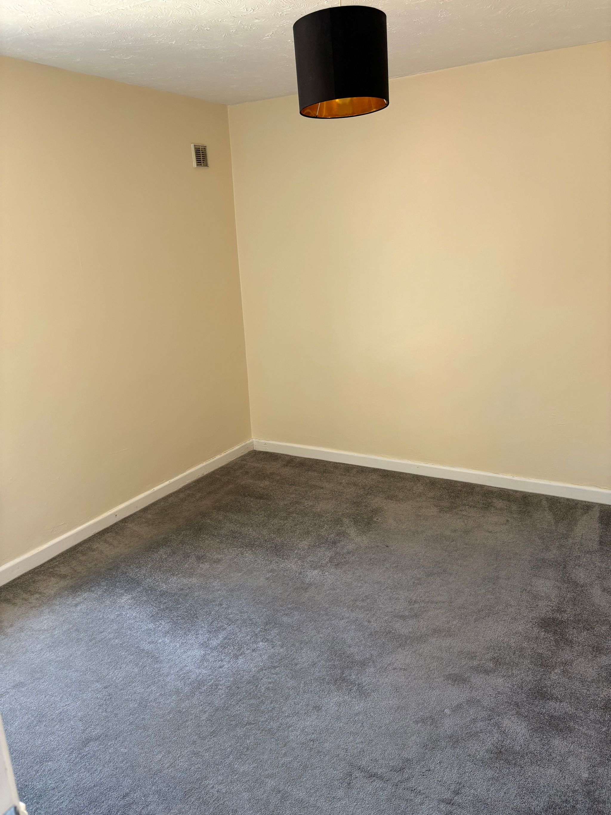 1 bedroom flat flat/apartment To Let in Southampton - Photograph 5