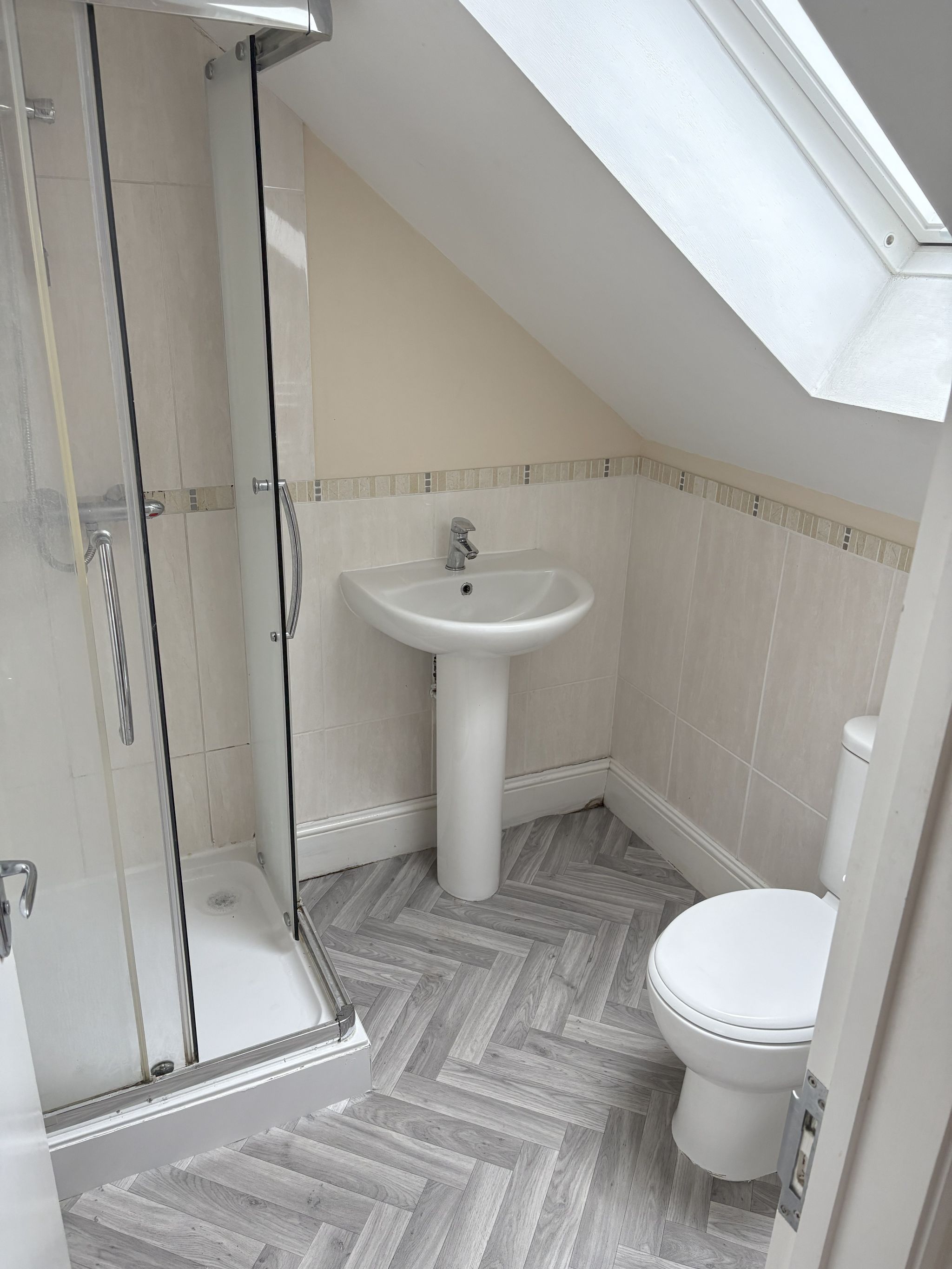 1 bedroom apartment flat/apartment To Let in Southampton - Photograph 8