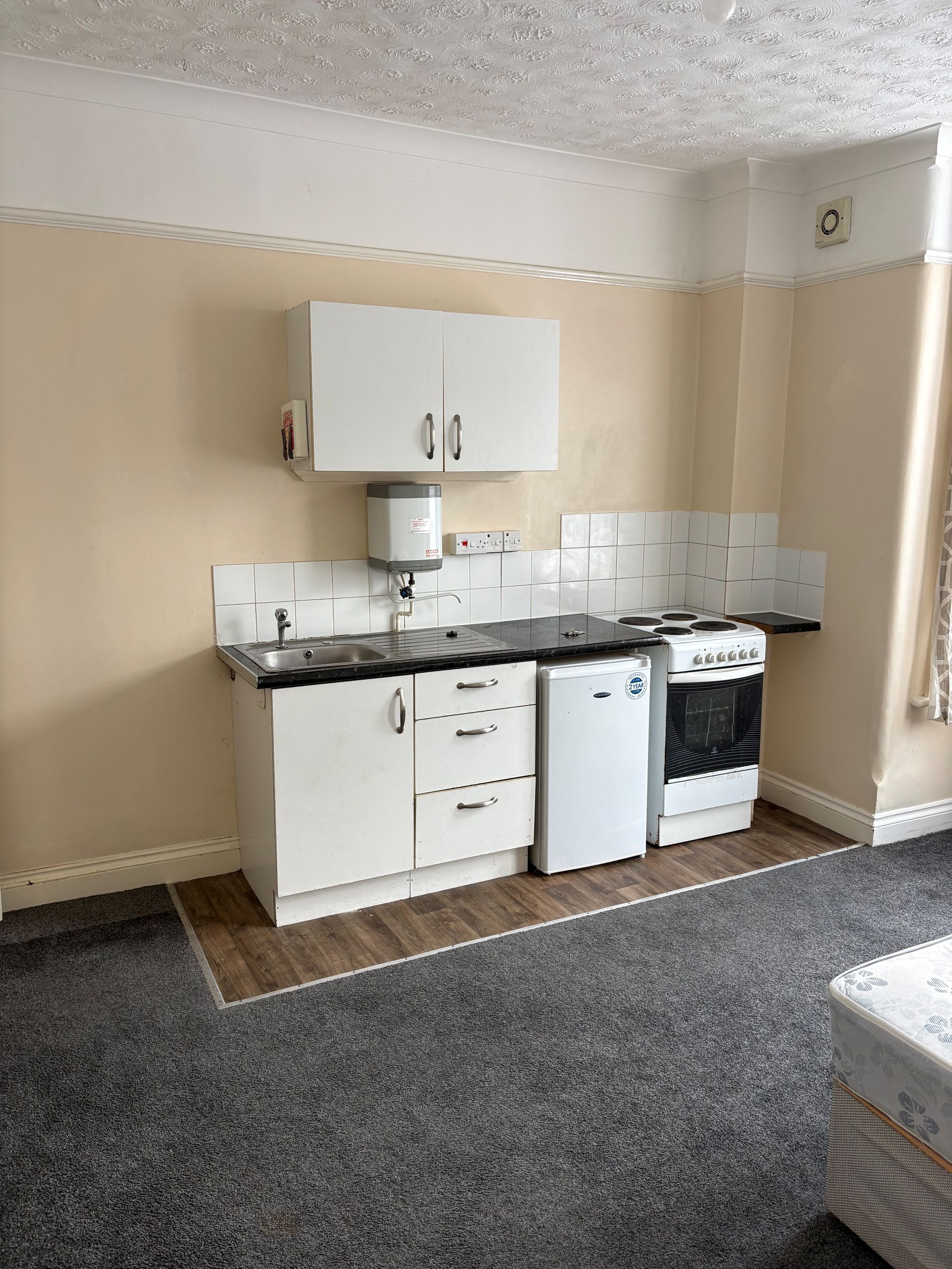 Apartment Flat/apartment Reserved in Southampton - Photograph 4