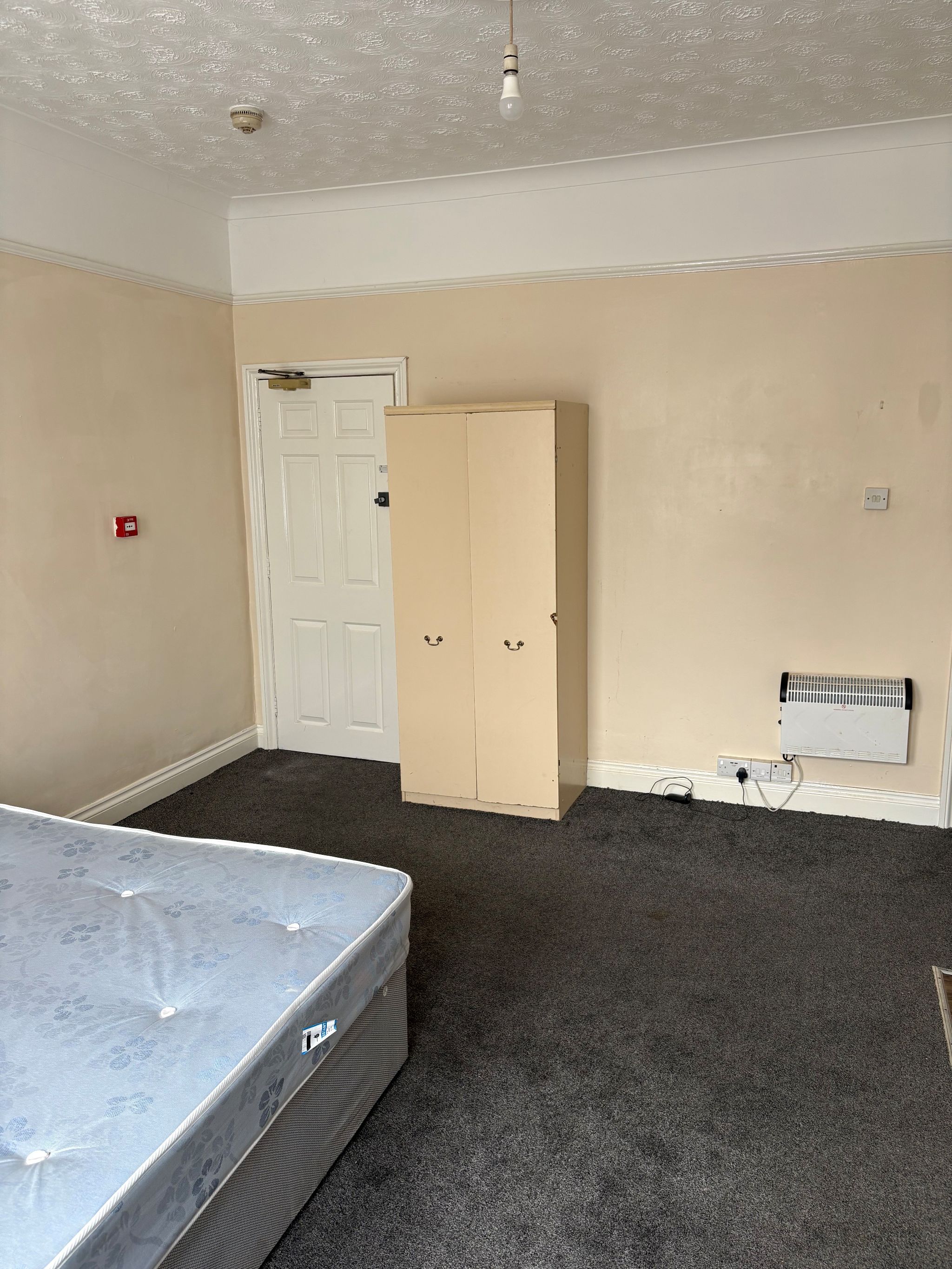 Apartment Flat/apartment Reserved in Southampton - Photograph 5