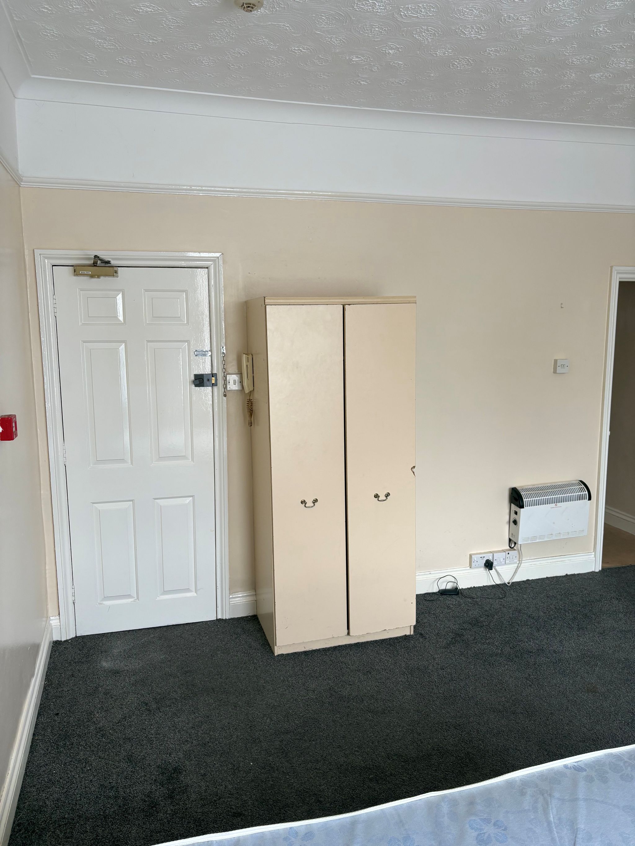Apartment Flat/apartment To Let in Southampton - Property photograph