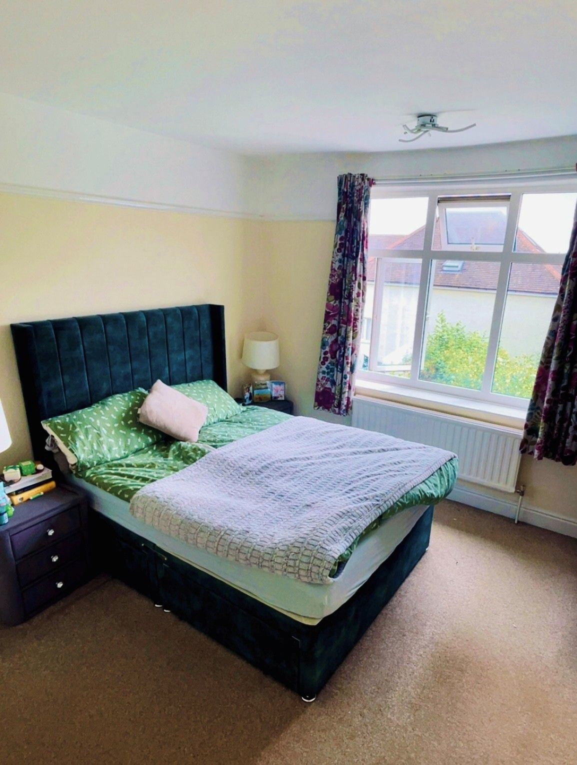 3 bedroom semi-detached house To Let in Southampton - Photograph 4
