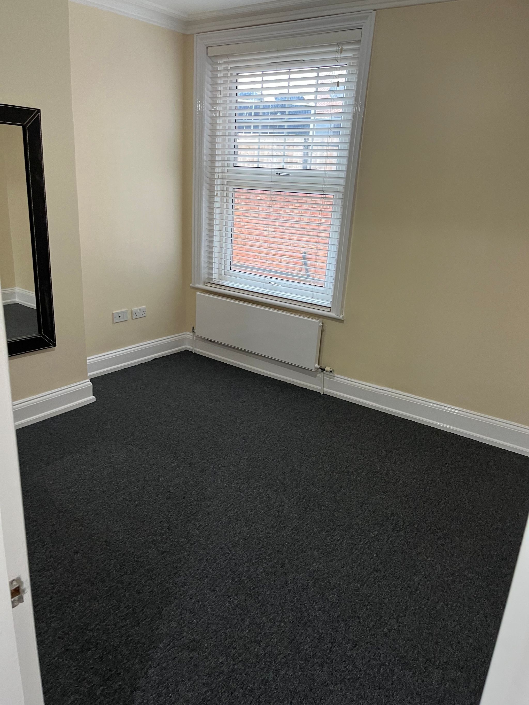 1 bedroom apartment flat/apartment To Let in Southampton - Photograph 6