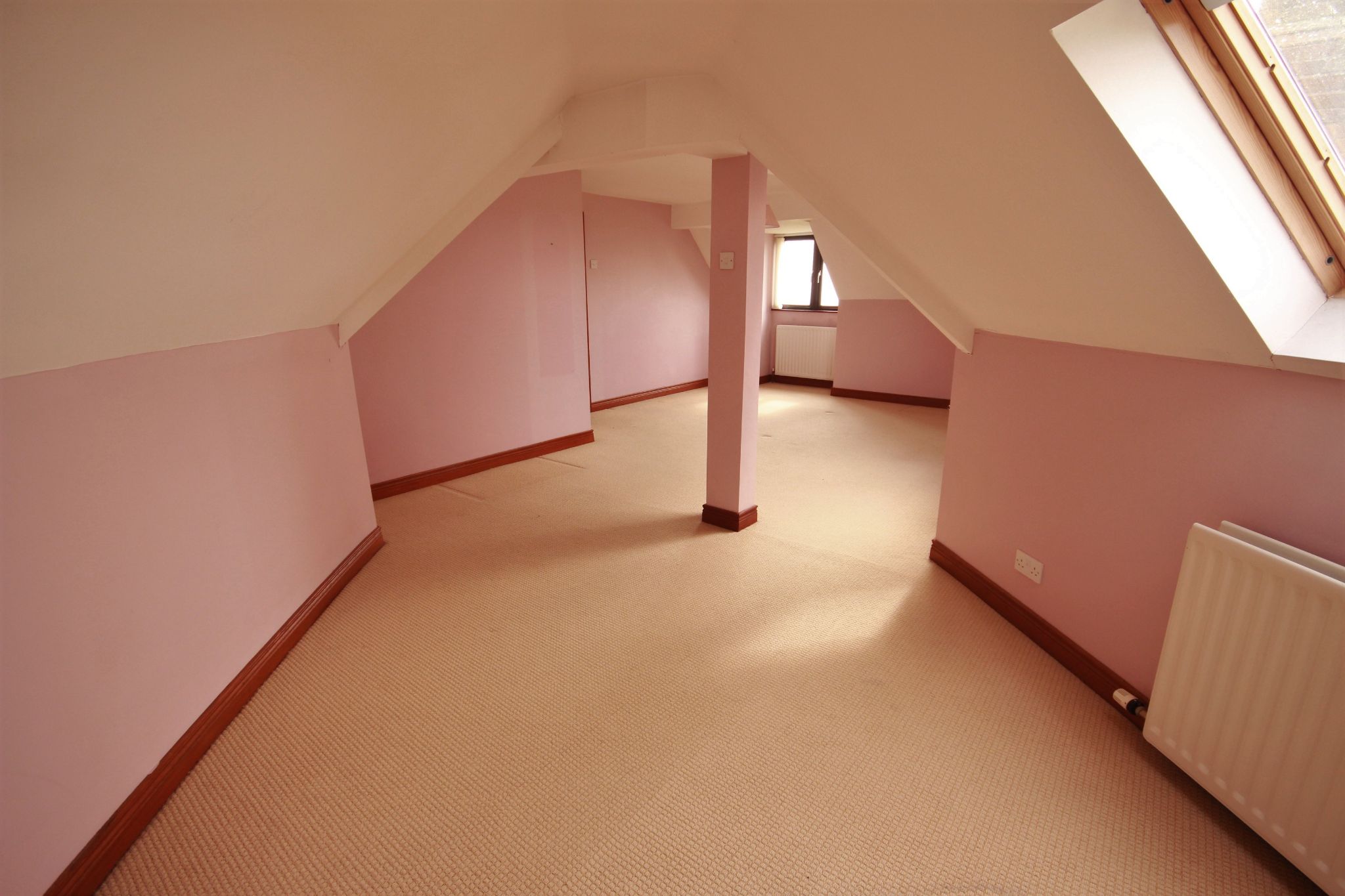  - Photograph 40