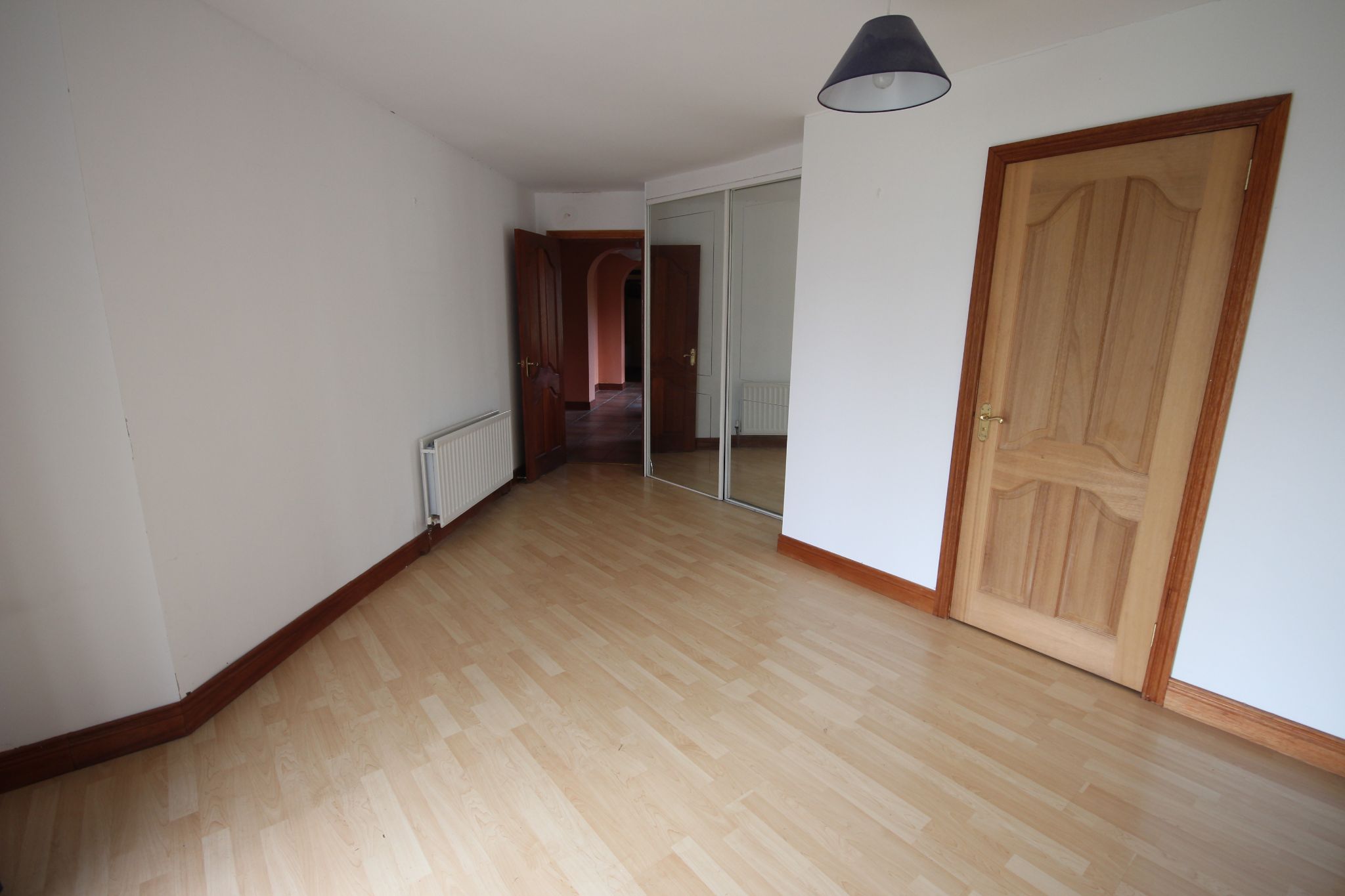  - Photograph 28