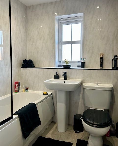  - Family Bathroom