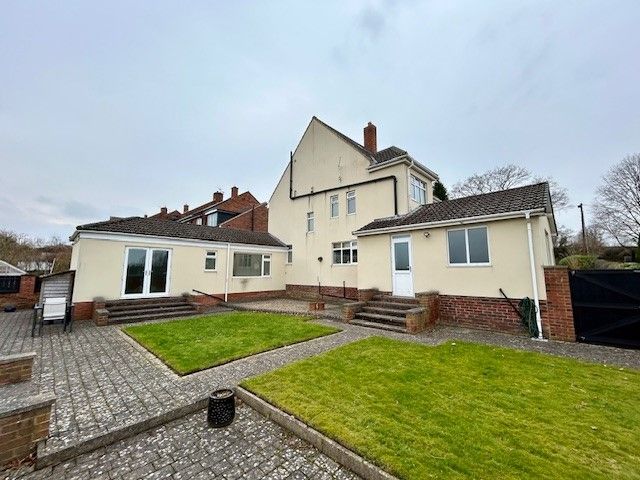 4 bedroom detached house Sale Agreed in Bishop Auckland - Rear.