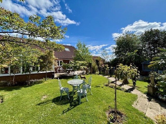  - Rear Garden