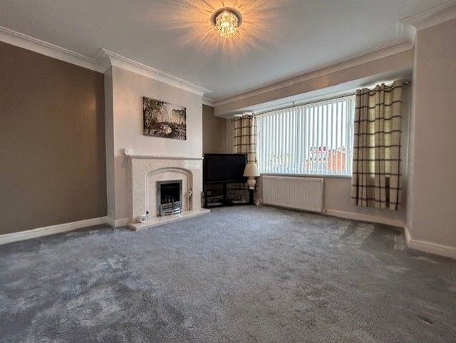  - Lounge