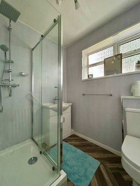  - Shower Room/Wc