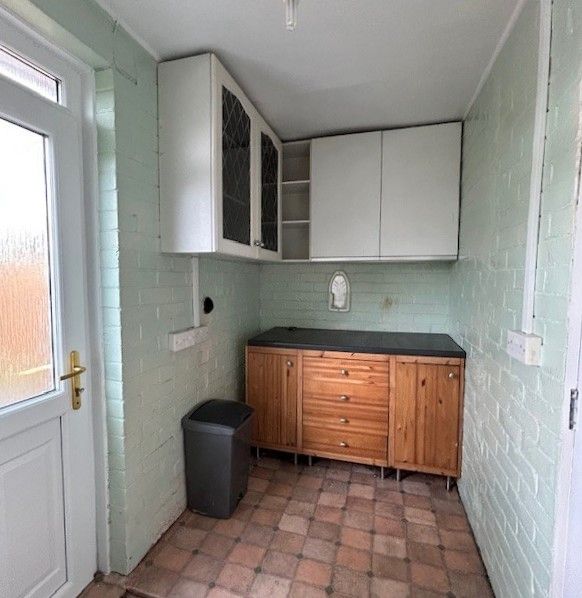  - Rear Hall/Utility