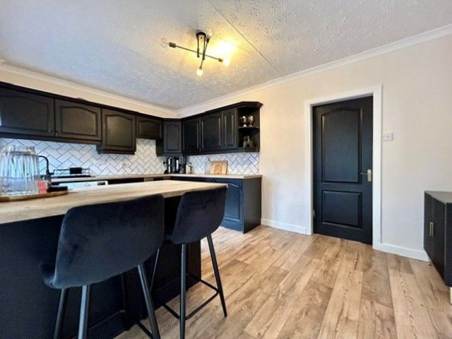  - Kitchen Diner