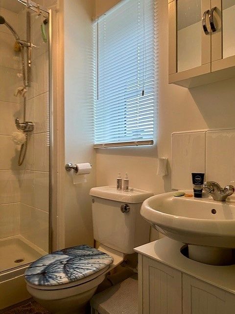  - En-Suite