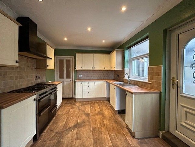  - Kitchen Diner