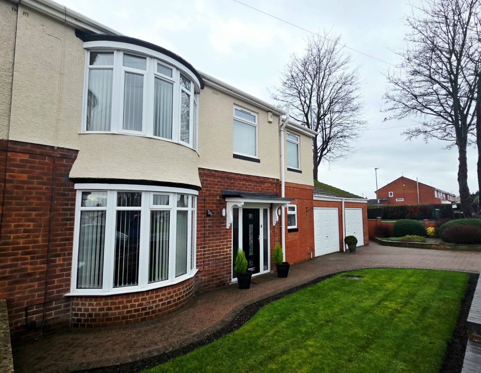 4 bedroom semi-detached house SSTC in Bishop Auckland - Property photograph.