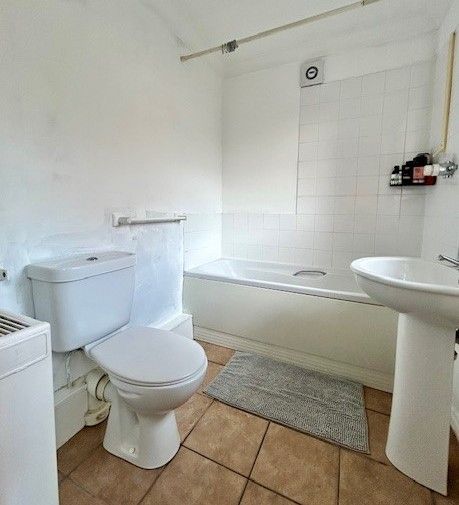  - Family Bathroom